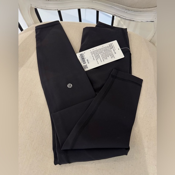 lululemon athletica Pants - Lululemon Size 4 Wunder Train HR Tights Black 28” NWT